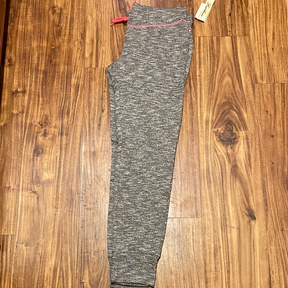 NWT Joggers - Picture 5 of 7